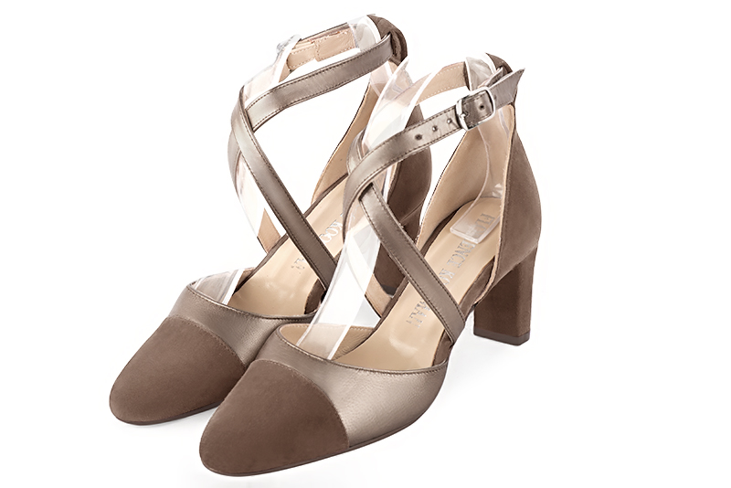 Chocolate brown and tan beige women's open side shoes, with crossed straps. Round toe. Medium comma heels. Front view - Florence KOOIJMAN